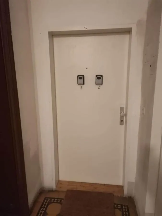 Center Of The Veinna - Room Bécs Apartman
